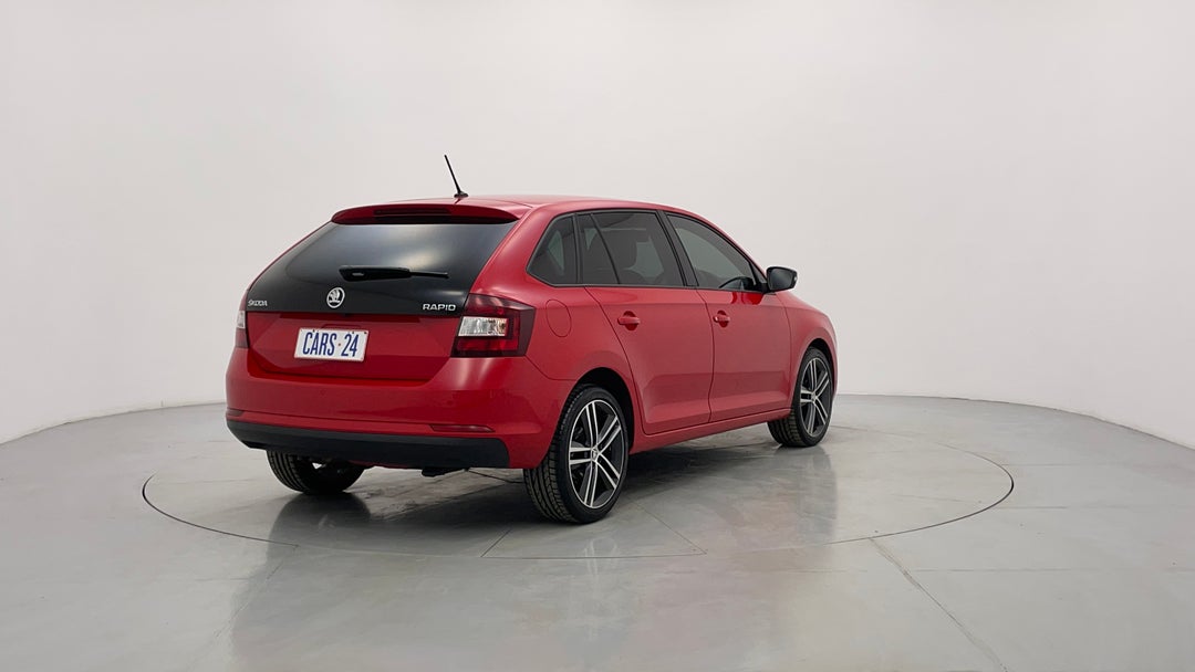 Right Back Diagonal (45- Degree) View