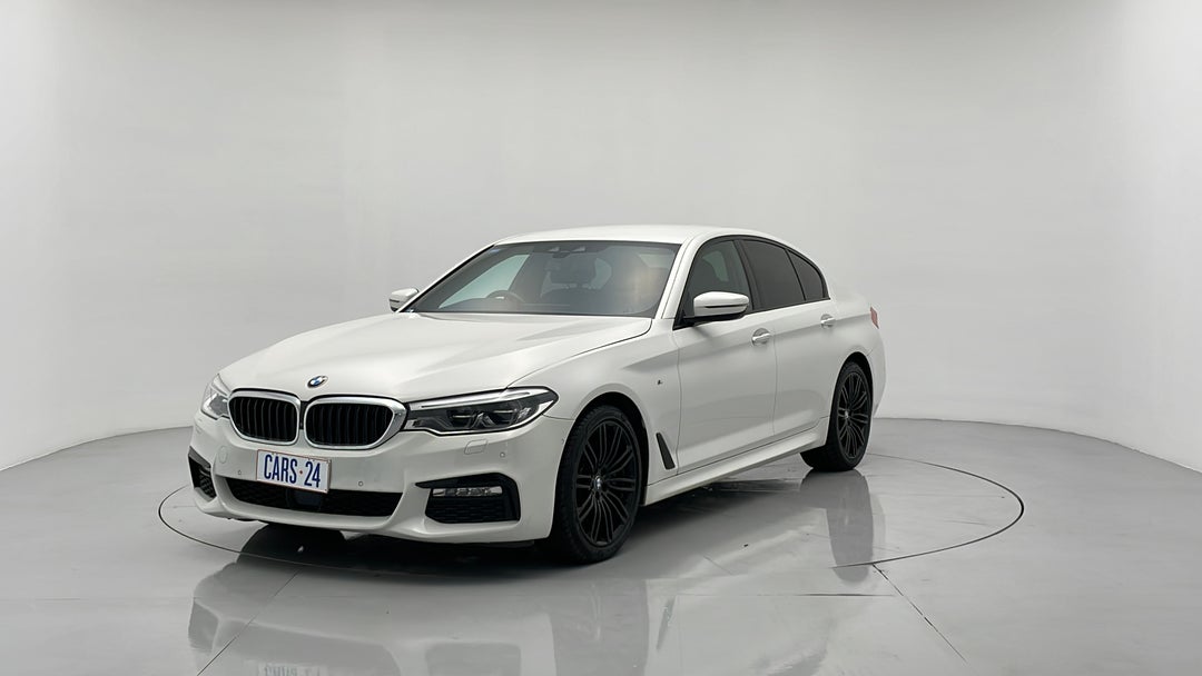 Left Front Diagonal (45- Degree) View