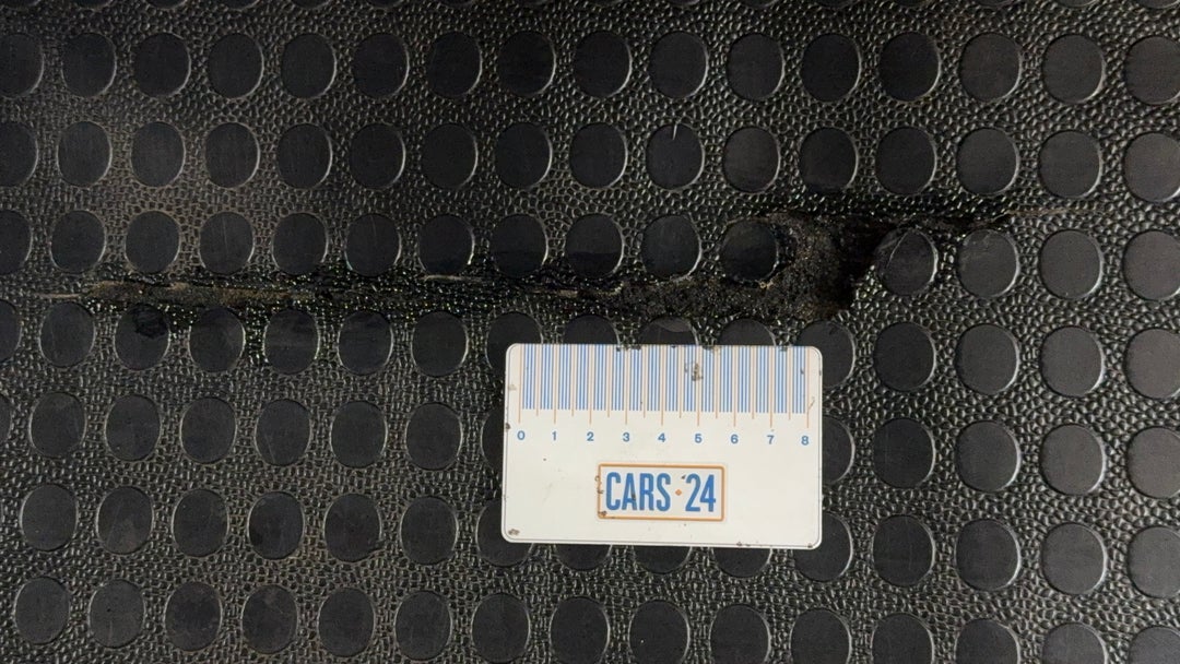 Floors / Carpets Tear