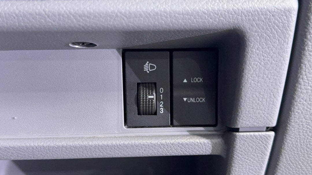 Utility Switches/Buttons