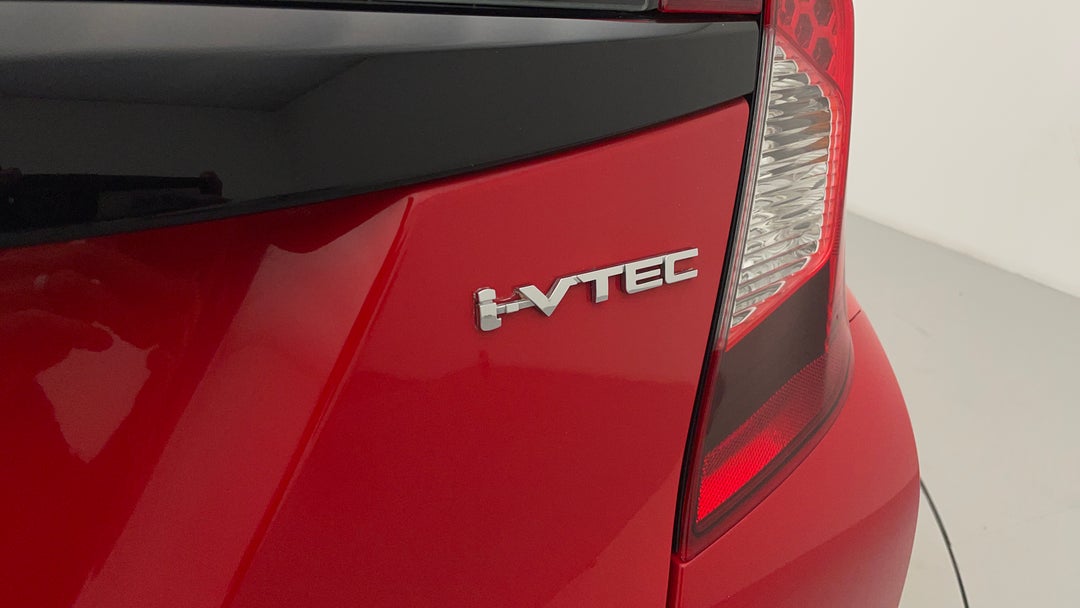 2018 Honda Jazz Vti, Manual, 108864 km, Badge (Boot Right Side)