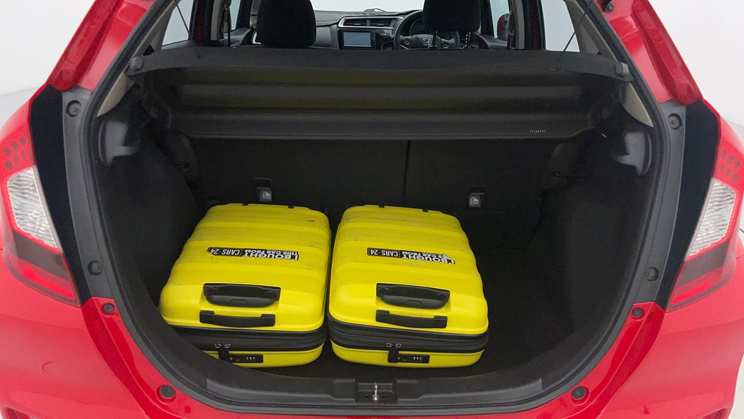 2018 Honda Jazz Vti, Manual, 108864 km, Boot Inside View with Luggage