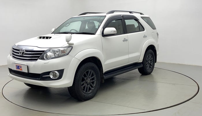 2016 Toyota Fortuner 3.0 AT 4X2, Diesel, Automatic, 1,71,880 km, Left Front Diagonal (45- Degree) View