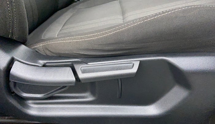2019 Hyundai VENUE 1.0 TURBO GDI SX+ AT, Petrol, Automatic, 26,448 km, Driver Side Adjustment Panel