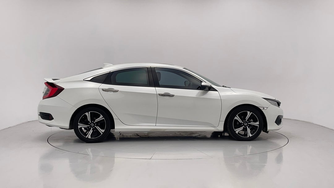 2017 Honda Civic Rs, Automatic, 99960 km, Right Side View