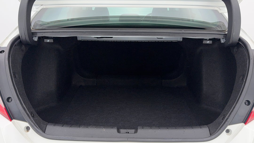 2017 Honda Civic Rs, Automatic, 99960 km, Boot Inside View