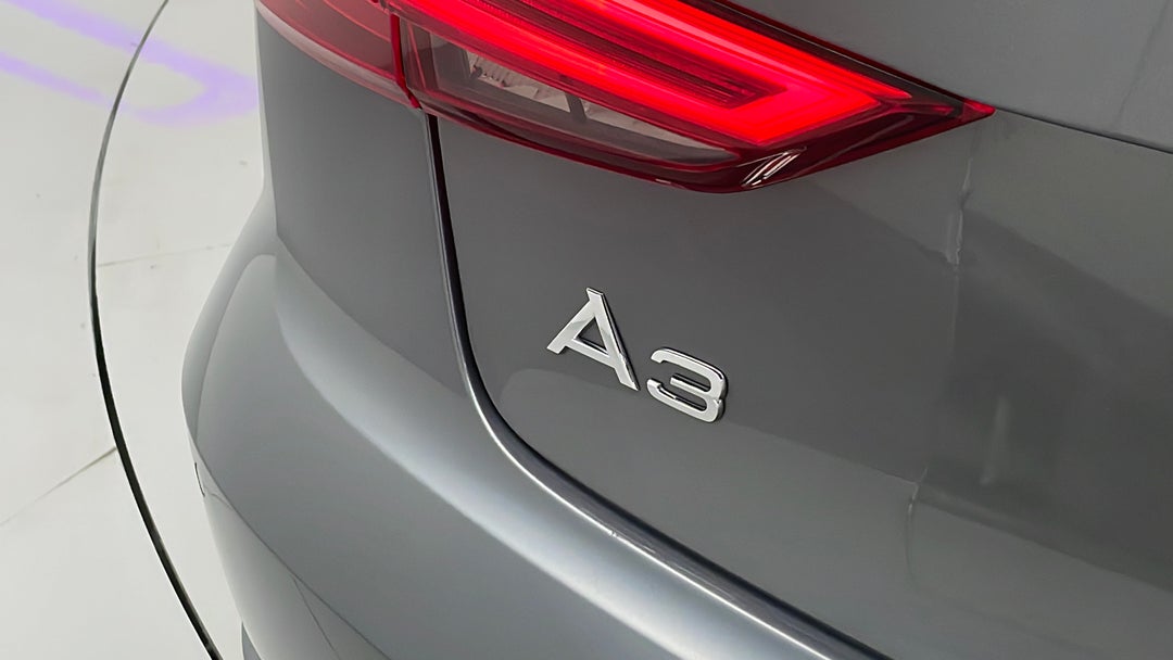 Badge (Boot Left Side)