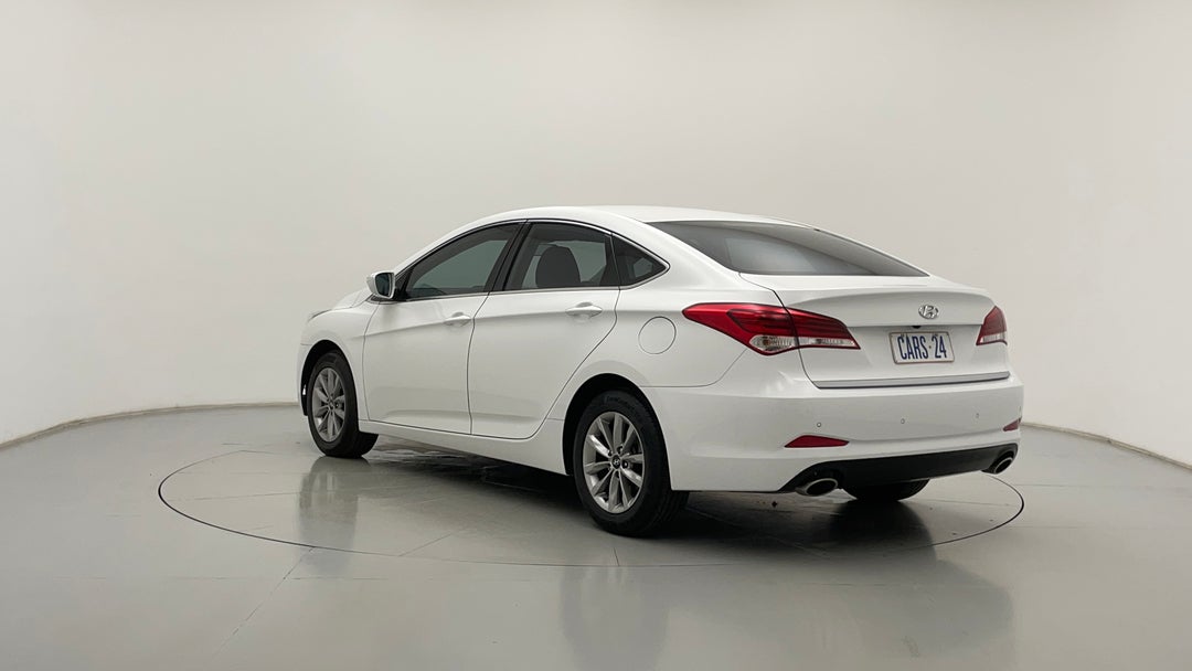 Left Back Diagonal (45- Degree) View