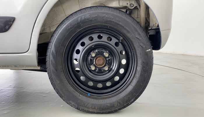 2011 Maruti Wagon R 1.0 VXI, Petrol, Manual, 37,871 km, Left Rear Wheel