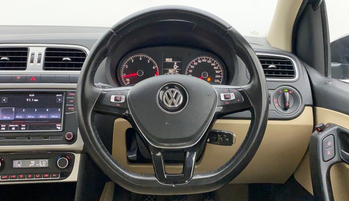 2017 Volkswagen Ameo HIGHLINE1.2L PLUS 16 ALLOY, Petrol, Manual, 35,070 km, Steering Wheel Close Up