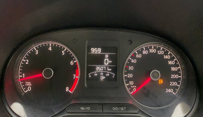 2017 Volkswagen Ameo HIGHLINE1.2L PLUS 16 ALLOY, Petrol, Manual, 35,070 km, Odometer Image