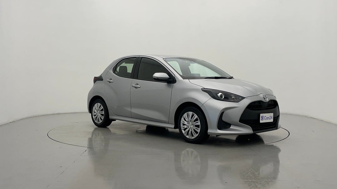 2023 Toyota Yaris Ascent Sport, Automatic, 44012 km, Right Front Diagonal (45- Degree) View