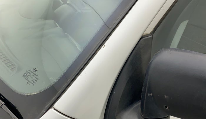 2014 Hyundai Santro Xing GLS, Petrol, Manual, 59,594 km, Left A pillar - Slight discoloration