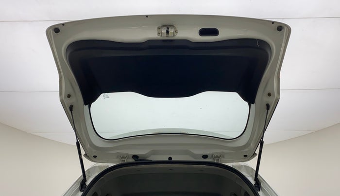 2018 Maruti Vitara Brezza VDI, Diesel, Manual, 30,549 km, Boot Door Open