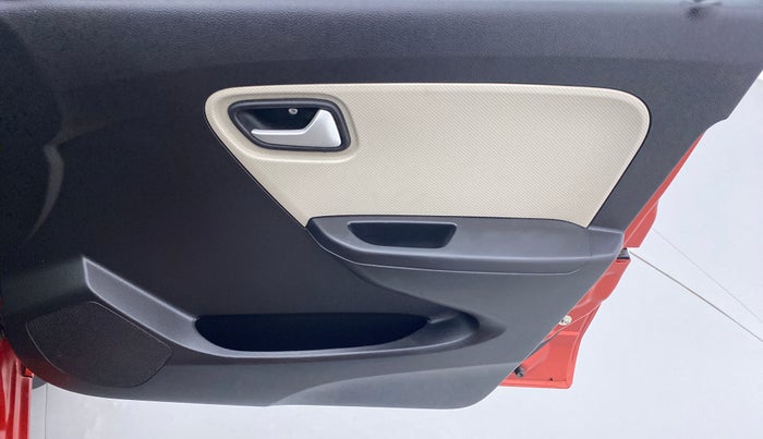 2019 Maruti Alto LXI, Petrol, Manual, 27,517 km, Driver Side Door Panels Control