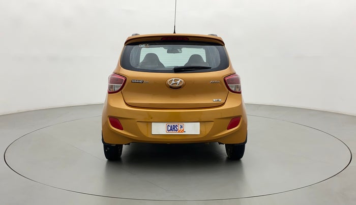2015 Hyundai Grand i10 ASTA 1.2 KAPPA VTVT, Petrol, Manual, 83,738 km, Back/Rear