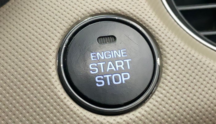 2015 Hyundai Grand i10 ASTA 1.2 KAPPA VTVT, Petrol, Manual, 83,738 km, Keyless Start/ Stop Button