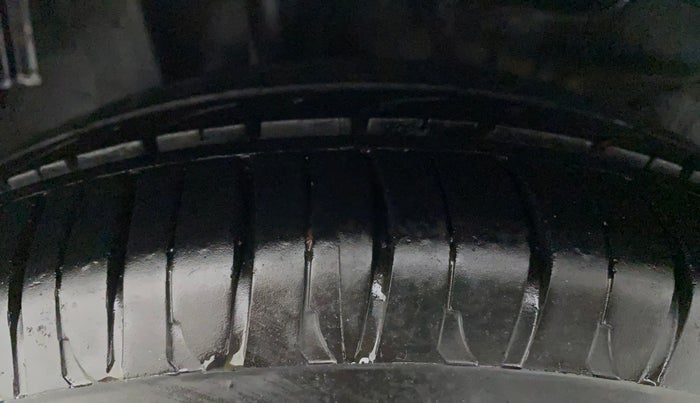 2018 Tata Tiago XT PETROL, CNG, Manual, 55,910 km, Right Rear Tyre Tread