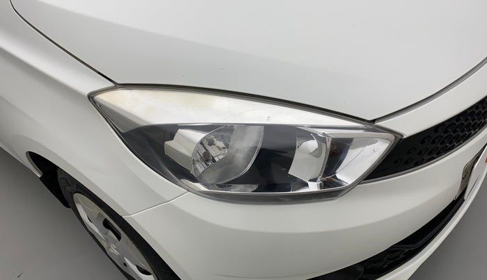 2018 Tata Tiago XT PETROL, CNG, Manual, 55,910 km, Right headlight - Faded