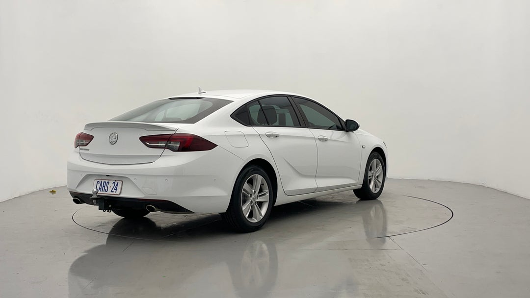 Right Back Diagonal (45- Degree) View