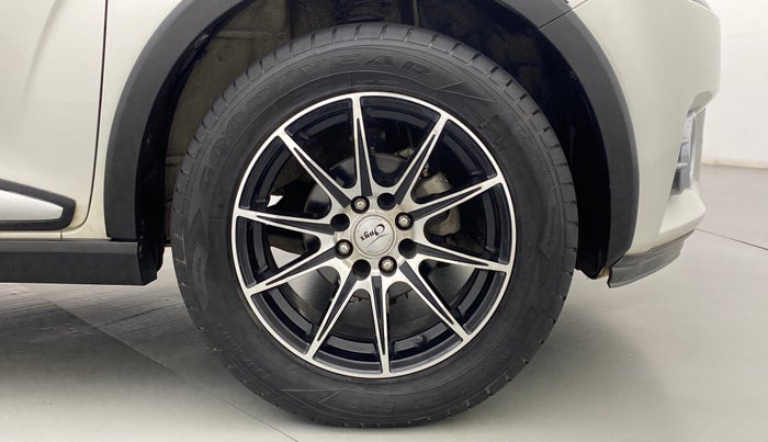 2017 Maruti IGNIS ZETA 1.2 K12 AMT, Petrol, Automatic, 17,362 km, Right Front Wheel