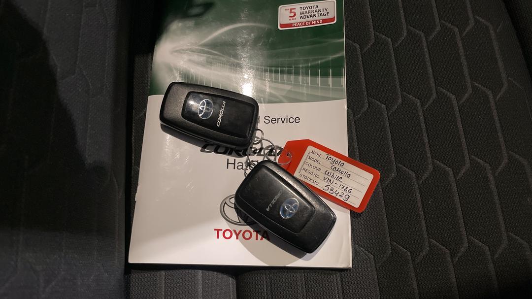 2021 Toyota Corolla Ascent Sport Hybrid, Automatic, 41381 km, Key Close-up