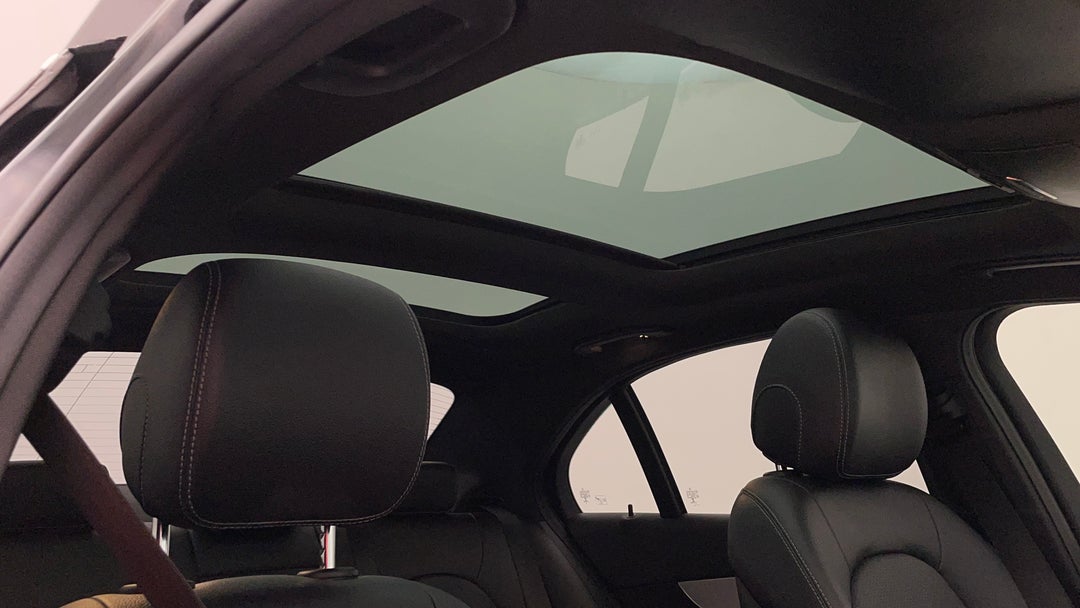 Interior Sunroof/Moonroof