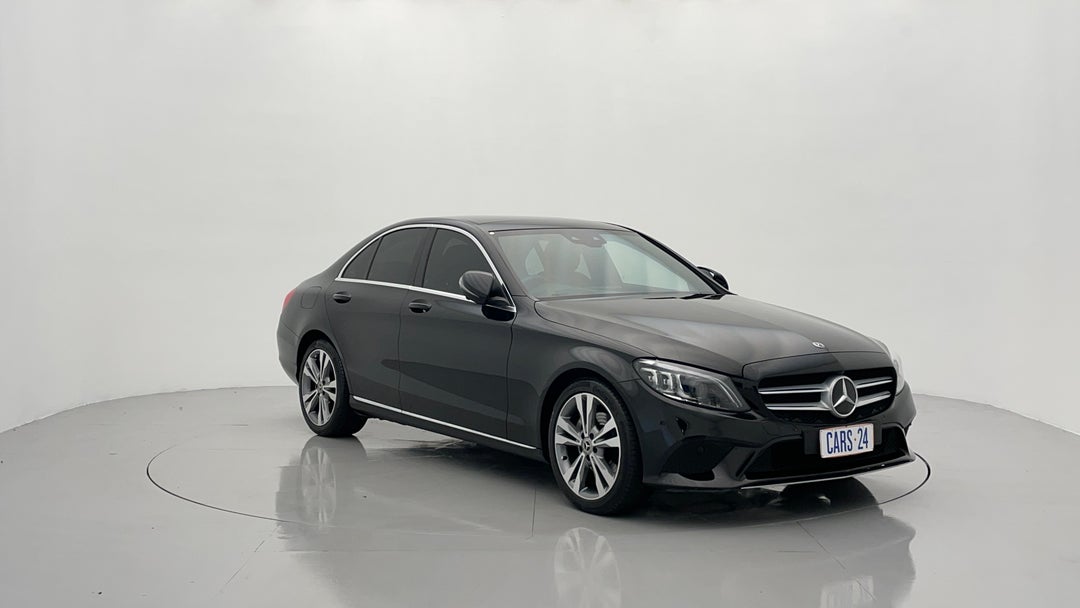 Right Front Diagonal (45- Degree) View