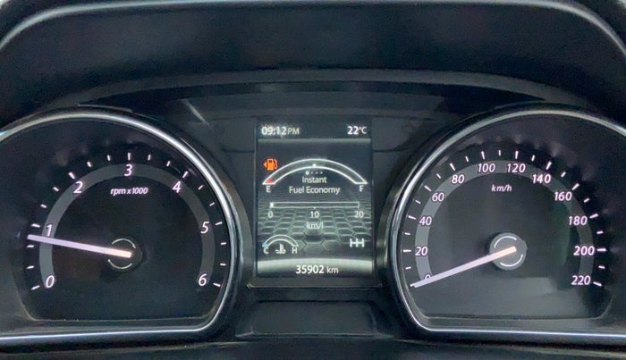 2018 Tata Hexa Varicor 320 XE, Diesel, Manual, 36,122 km, Odometer Image