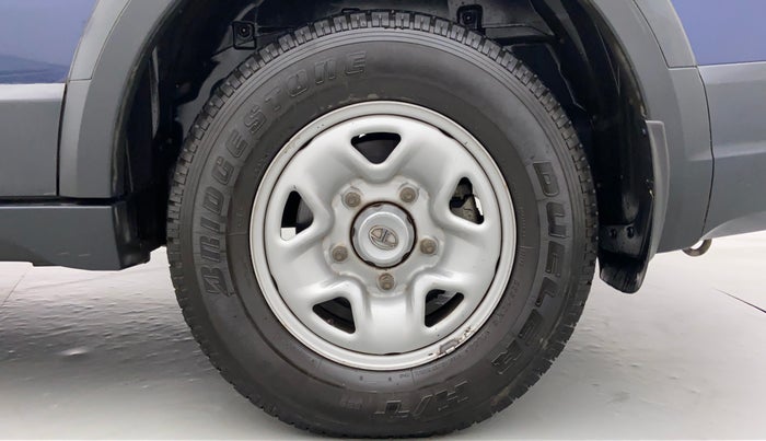 2018 Tata Hexa Varicor 320 XE, Diesel, Manual, 36,122 km, Left Rear Wheel