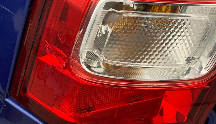 2017 Maruti IGNIS ZETA 1.2 AMT, Petrol, Automatic, 42,365 km, Left tail light - Minor damage