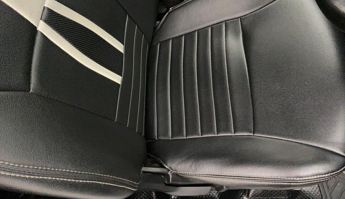 2017 Maruti IGNIS ZETA 1.2 AMT, Petrol, Automatic, 42,365 km, Driver seat - Cover slightly torn