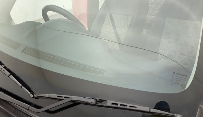 2019 Maruti S PRESSO VXI AMT, Petrol, Automatic, 75,409 km, Front windshield - Minor spot on windshield