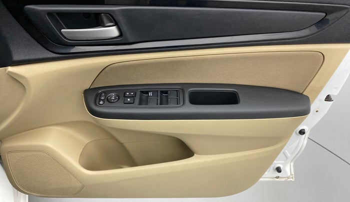 2019 Honda Amaze 1.2 SMT I VTEC, Petrol, Manual, 39,901 km, Driver Side Door Panels Control