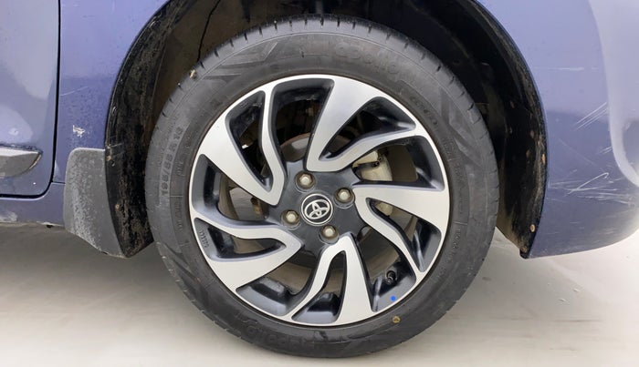 2021 Toyota Glanza V, Petrol, Manual, 24,378 km, Right Front Wheel