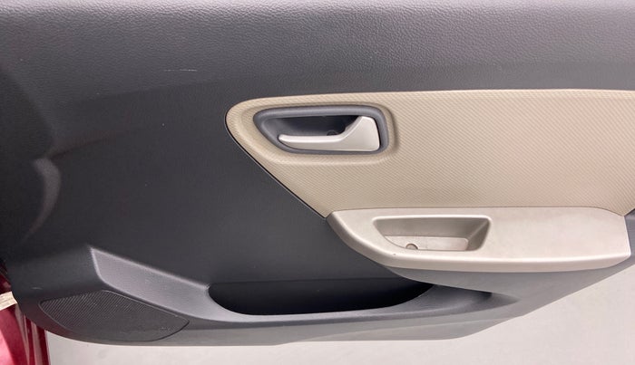 2016 Maruti Alto K10 VXI AMT P, Petrol, Automatic, 19,487 km, Driver Side Door Panels Control