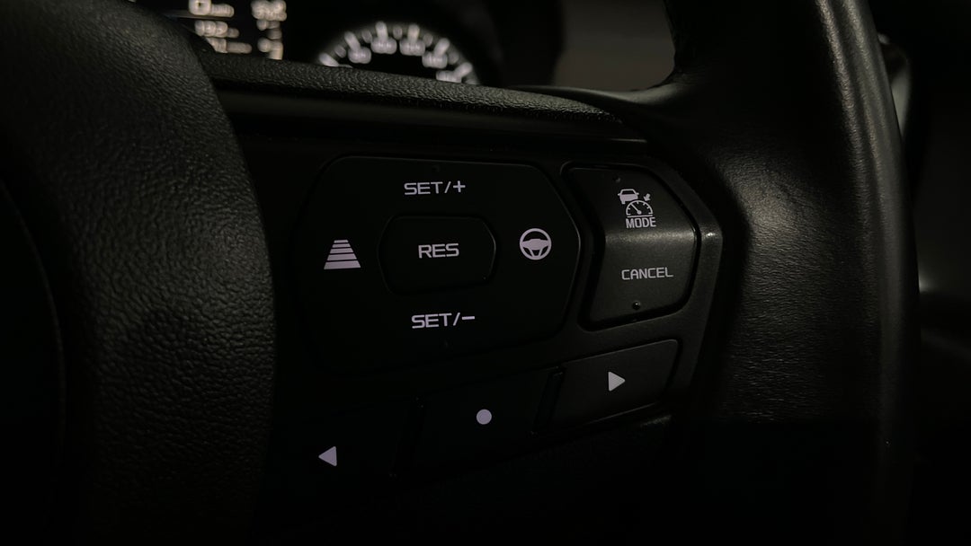 2024 Mazda BT-50 Gt (4x4), Automatic, 13433 km, Cruise Control