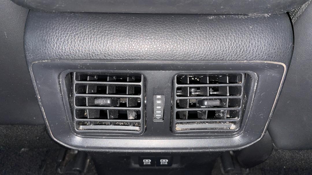2021 Toyota RAV4 Cruiser (AWD) Hybrid, Automatic, 54076 km, Rear A/C Vent