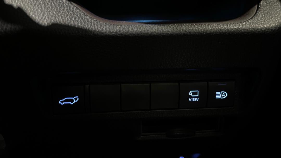 2021 Toyota RAV4 Cruiser (AWD) Hybrid, Automatic, 54076 km, Utility Switches/Buttons