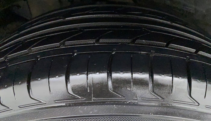 2019 Tata NEXON XZA+ 1.5, Diesel, Automatic, 36,491 km, Left Rear Tyre Tread