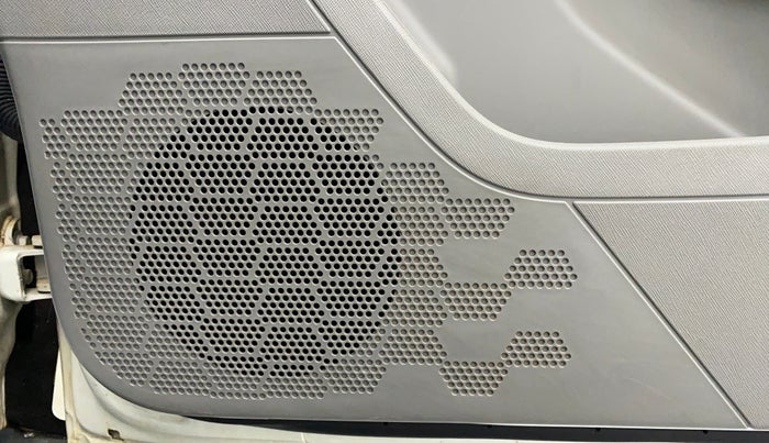 2019 Tata NEXON XZA+ 1.5, Diesel, Automatic, 36,491 km, Speaker