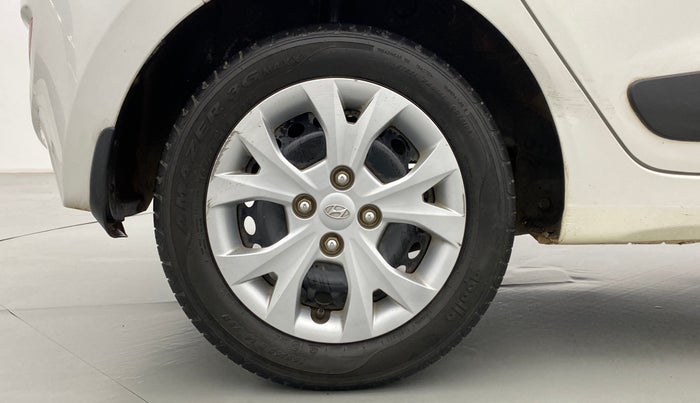 2015 Hyundai Grand i10 SPORTZ 1.2 KAPPA VTVT, Petrol, Manual, 64,053 km, Right Rear Wheel