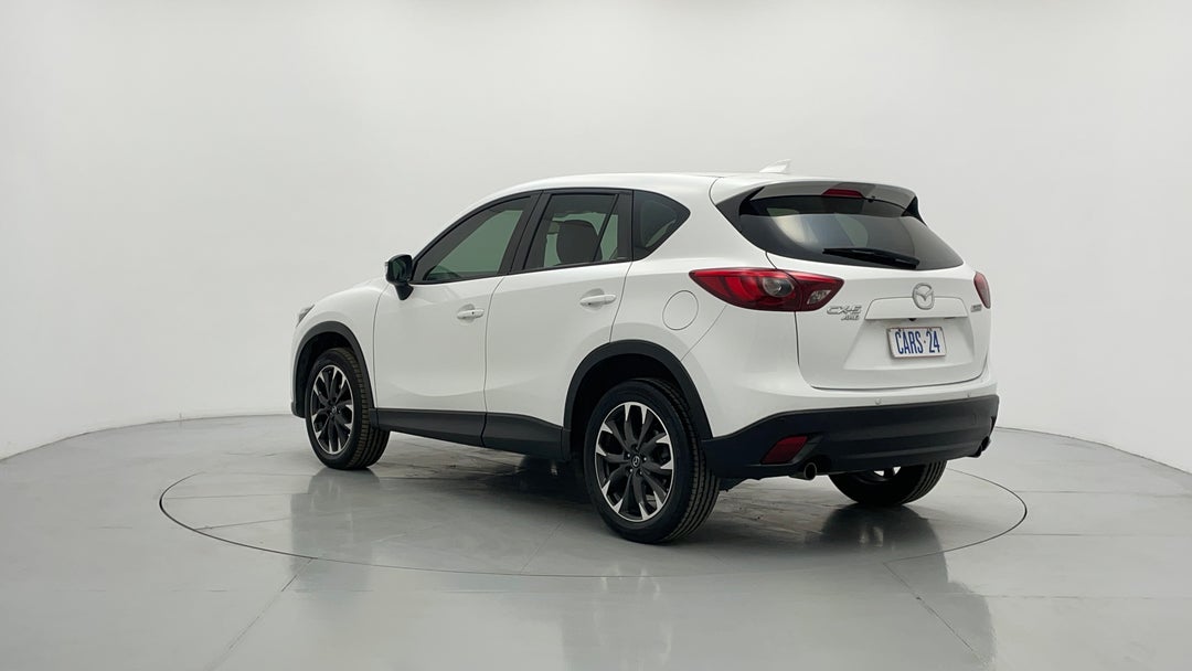 Left Back Diagonal (45- Degree) View