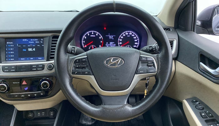 2018 Hyundai Verna 1.6 SX VTVT, Petrol, Manual, 34,323 km, Steering Wheel