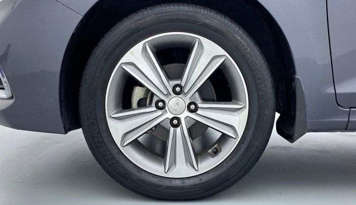 2018 Hyundai Verna 1.6 SX VTVT, Petrol, Manual, 34,323 km, Left Front Wheel