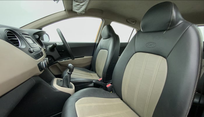 2015 Hyundai Grand i10 ASTA 1.2 KAPPA VTVT, Petrol, Manual, 13,432 km, Right Side Front Door Cabin View