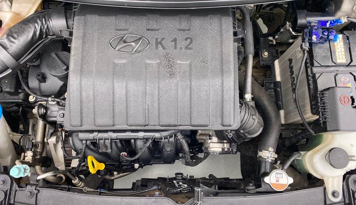 2019 Hyundai Grand i10 SPORTZ DUAL TONE 1.2 VTVT, Petrol, Manual, 43,550 km, Open Bonet