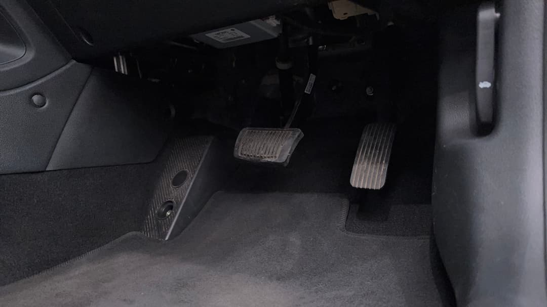 2021 Hyundai Kona (FWD), Automatic, 102614 km, Pedals and Footmat