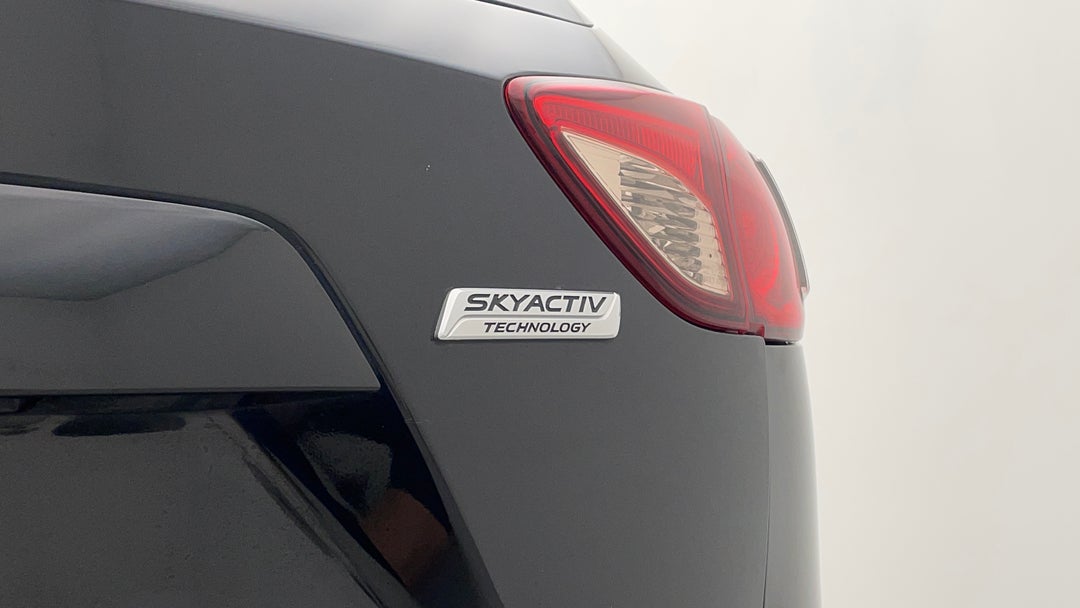 Badge (Boot Right Side)