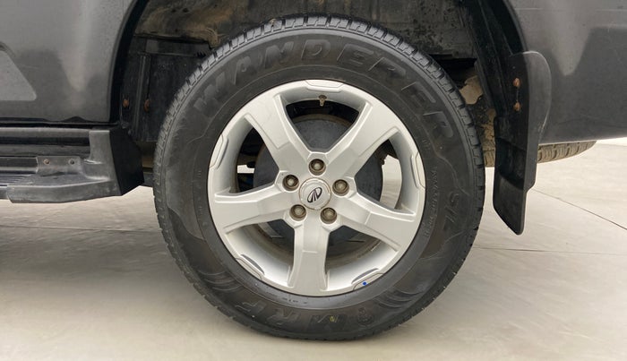 2018 Mahindra Scorpio S11, Diesel, Manual, 40,233 km, Left Rear Wheel